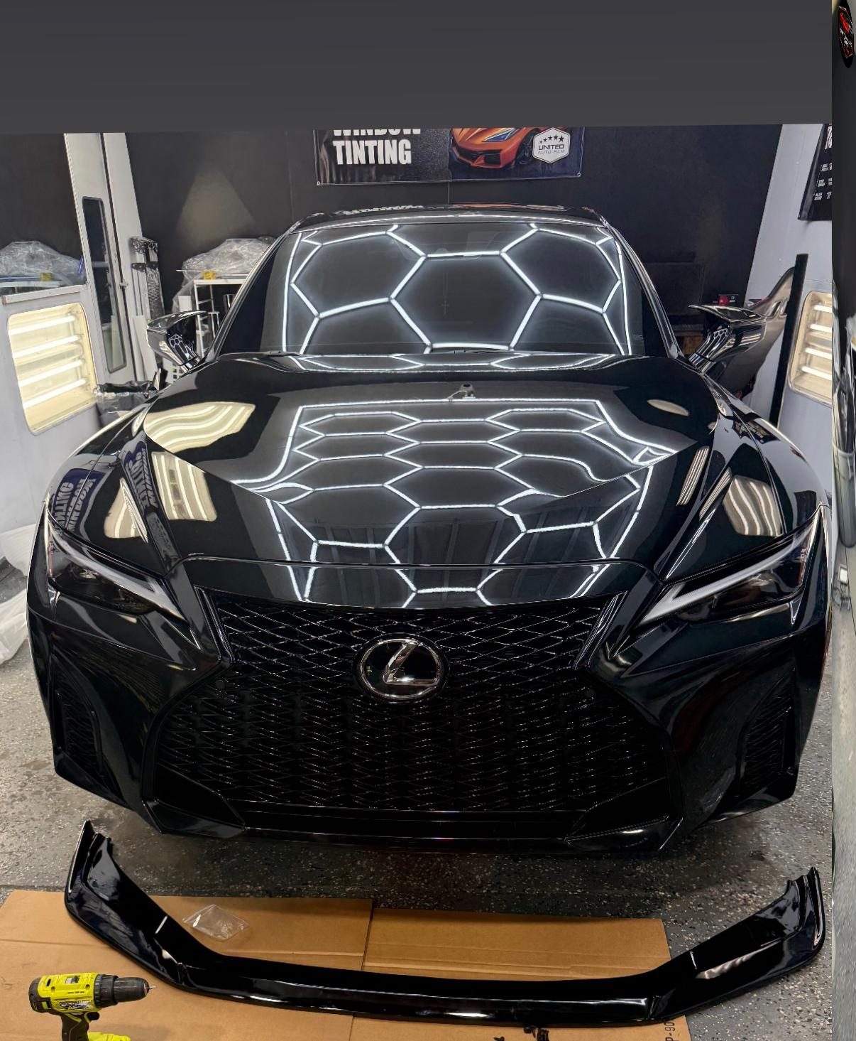 Lexus RC with hexagon window tint pattern close up